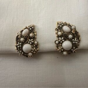 ART Vintage Gold and White Pearl Cluster Clip On Earrings Intricate Detailing